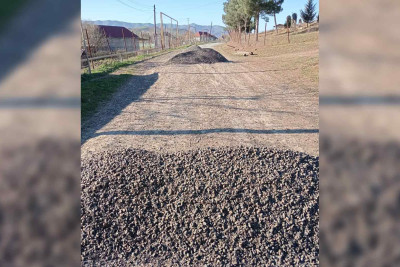 Cəlilabadın Zopun kəndinin yolları təmir olunub