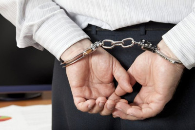 Saxta elan yerləşdirən sabirabadlı  həbs olunub