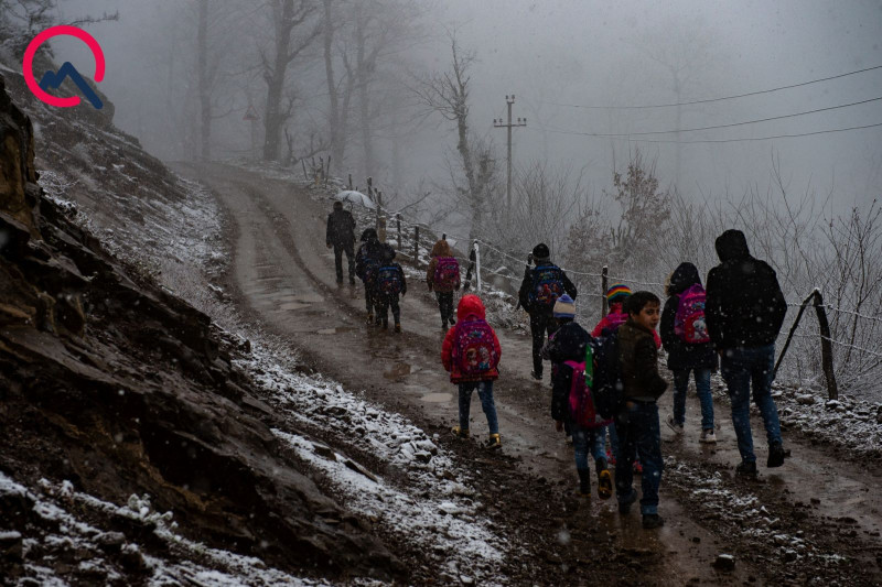 Astara: təhsilə aparan yol Diqo kəndindən keçmir