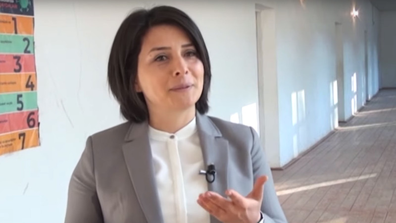 Sevdiyi peşəni icra etmək üçün hər həftə Bakıdan Miki kəndinə gələn müəllim