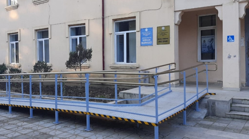 Masallı: hərəkət məhdudluğu olan şəxslərin rahat hərəkəti üçün platformalar quraşdırılıb
