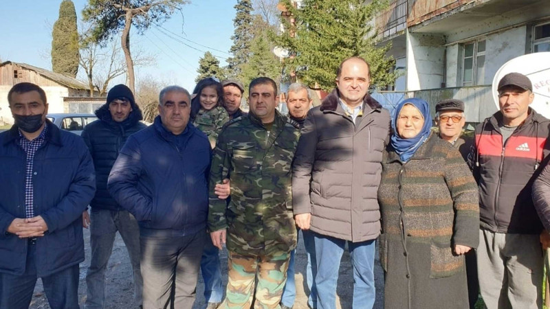 Millət Vəkili Astara sakinləri ilə görüşüb