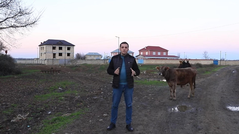 Masallı rayonu Çayqıraq kənd sakini İcra Hakimiyyətinin başçısına müraciət edib