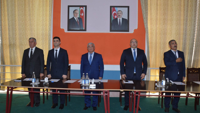 Şahin Məmmədov Göyəçöl kənd sakinlərinin qayğıları ilə maraqlanıb