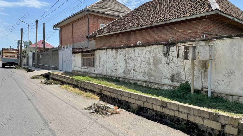 Lənkəran: xəndəklərin təmizləndiyi və təmizlənmədiyi küçələr