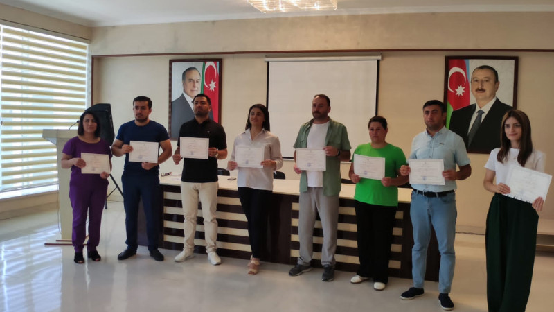 Regionda ilk dəfə keçirilən SMM kursunu bitirənlərə sertifikat verilib