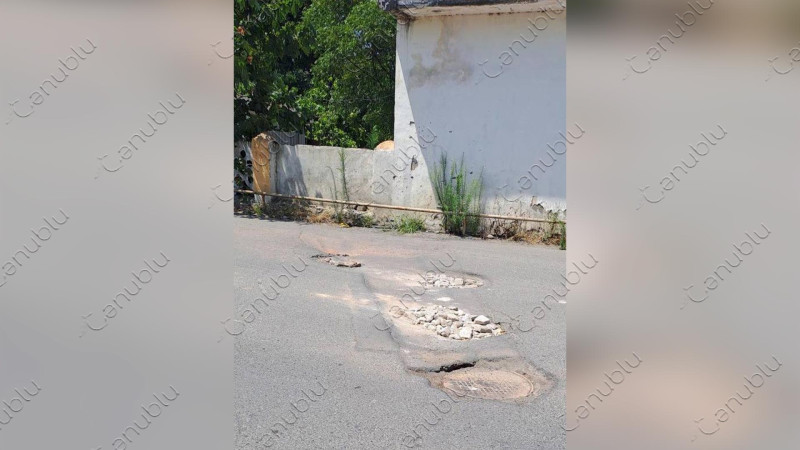 Hacı Zeynalabdin Tağıyev küçəsində yaranan çuxurlar