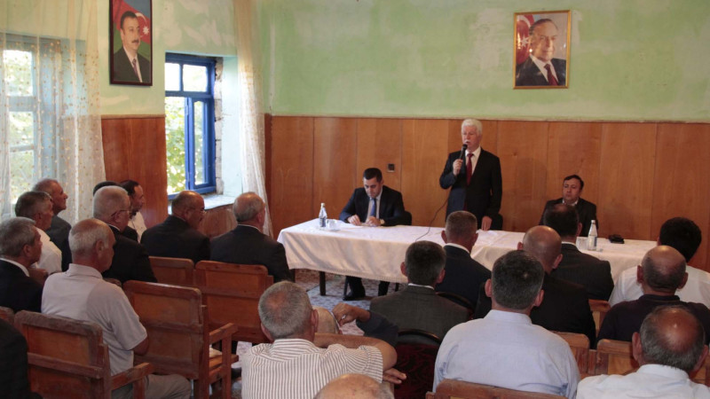 Cəlilabad: icra başçısı Rafiq Cəlilov Boyxanlı kəndində görüş keçirib