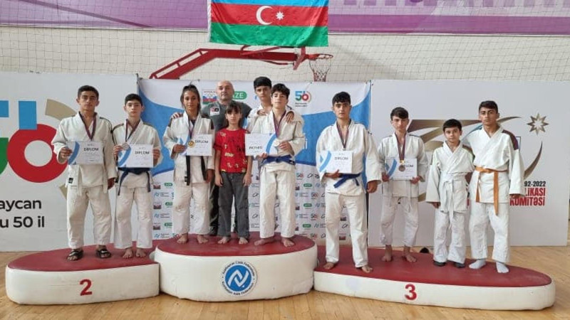 Lənkəranlı cüdoçular Şirvandan əlidolu qayıdırlar