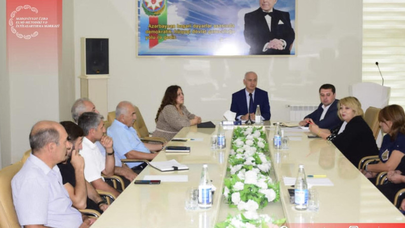 Xalq teatrlarının nümayəndələri “Dördüncü Zona Müşavirəsi”ndə iştirak ediblər