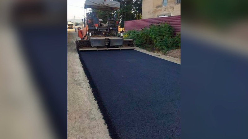 Masallının Kolatan kəndində yollar asfaltlanır