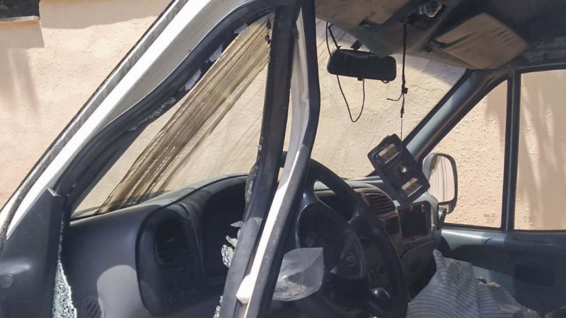 Astara: Şahağacıda sərnişin avtobusu işıq dirəyinə çarpılıb