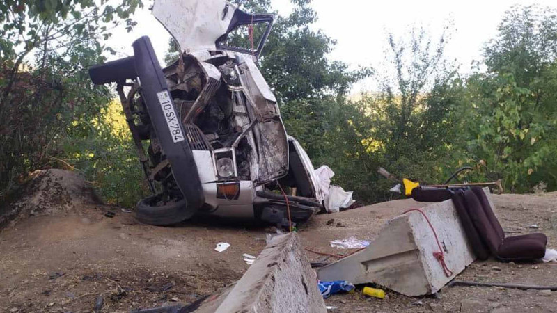 Lerikdə dəhşətli qəza: səkkiz nəfər həlak olub