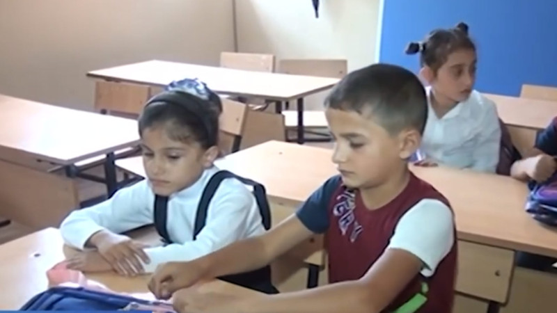 Astara: Unuz kəndinin sakini 11 yaşlı Amid arzusuna çatdı