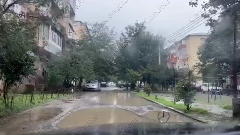 Lənkəran: Hənifə Abdullayev küçəsinin sakinləri Cenublu.az-a müraciət ediblər