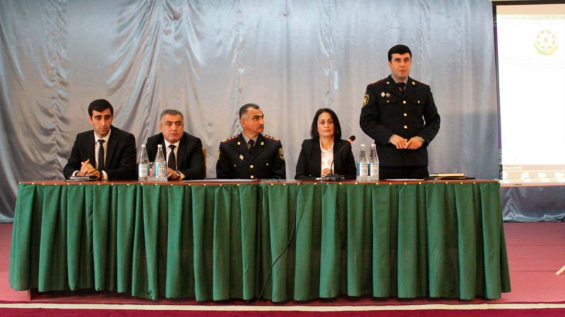 Astarada məktəblilər üçün maarifləndirici seminar keçirilib