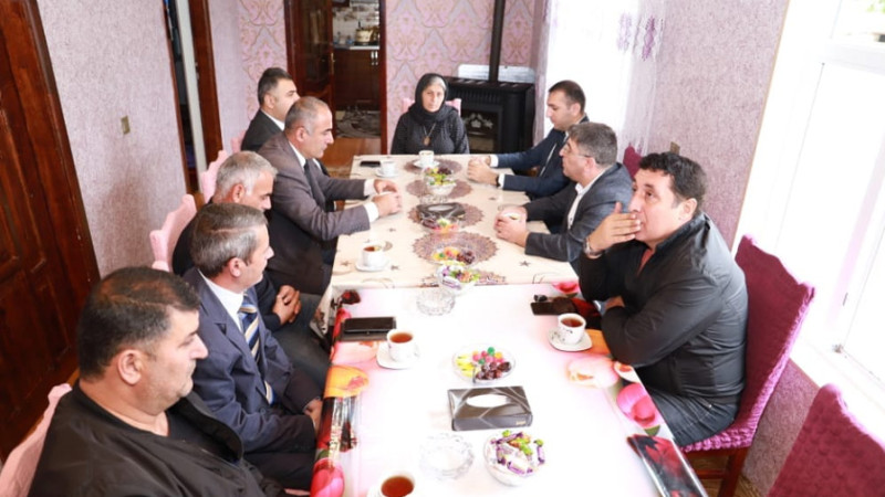 Lənkəran: şəhid Emil Şıxəlizadənin ailəsi ziyarət olunub