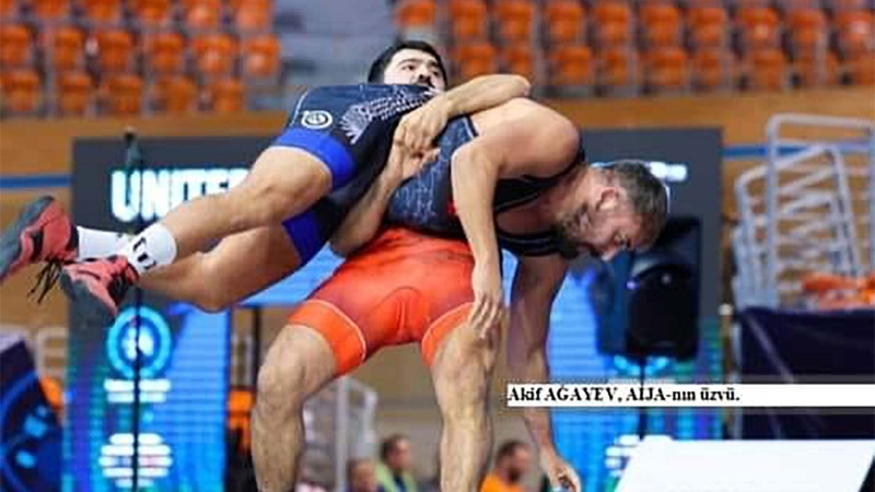 Masallılı güləşçi Elgiz Məmmədov dünya çempionatından əlidolu dönür