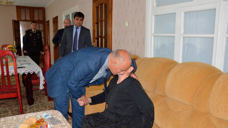 Masallı: Milli Qəhrəman Səfəralı Məmmədovun ailəsi ziyarət olunub