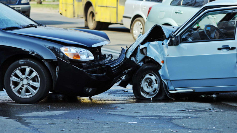 Cəlilabad: iki nəfərin xəsarət alması ilə nəticələnən yol qəzası baş verib