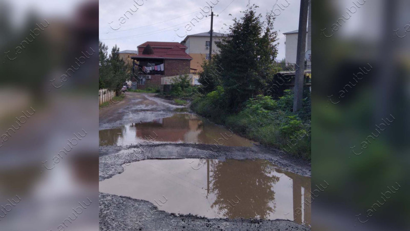 Lənkəran şəhər sakinləri palçıqlı və işıqsız yollarda getməkdən çətinlik çəkirlər