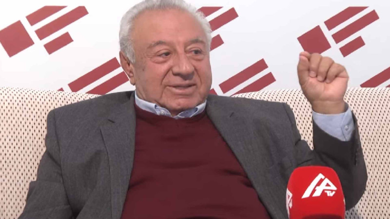 Sabiq deputat Hüseynbala Mirələmov boşanmaların səbəblərindən danışıb