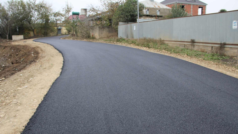 Cəlilabadda daha bir küçənin asfaltlanmasına start verildi