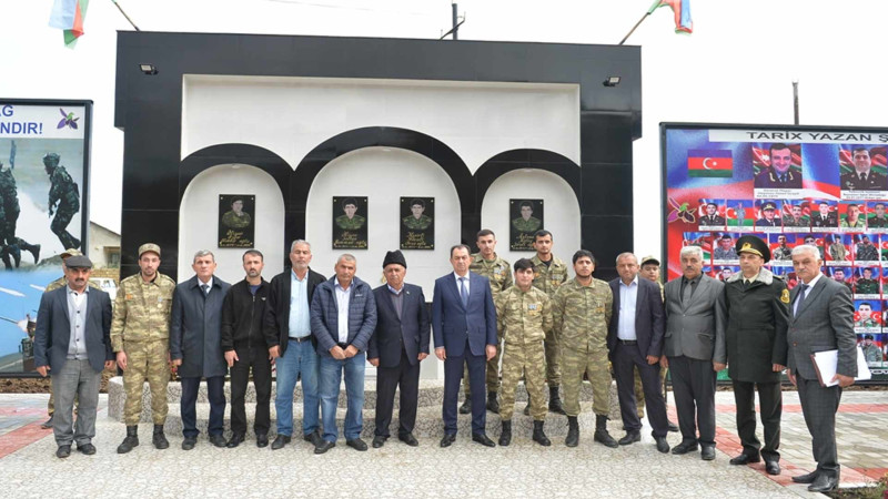 Lənkəranın Haftoni kəndində şəhidlərin xatirəsinə bulaq abidə kompleksi açılıb