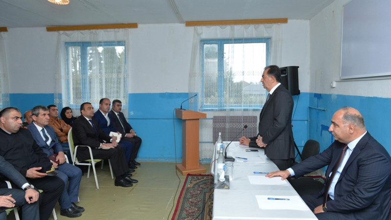 Lənkəran: icra başçısı Vel və Siyavar kənd sakinləri ilə görüşüb