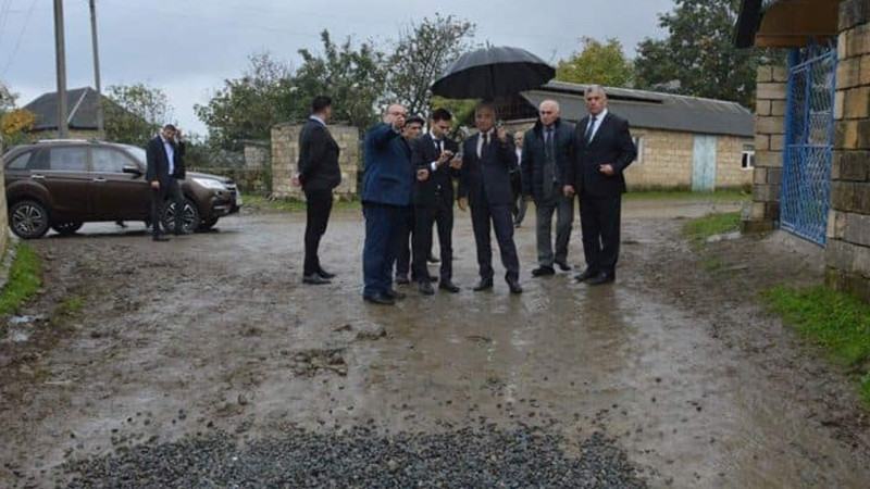 İcra başçısı Araz Əhmədov Rüdəkənarda görülən işlərlə tanış olub