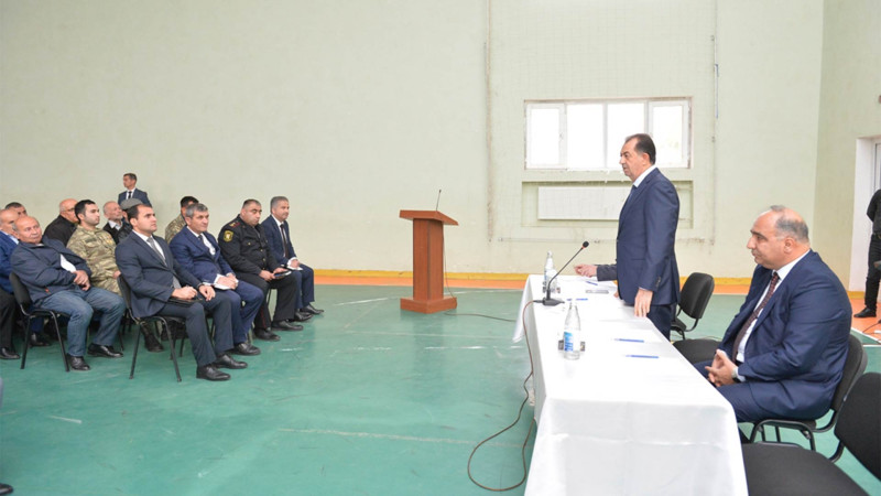 Lənkəran: icra başçısı Şovu kəndində sakinlərlə görüşüb