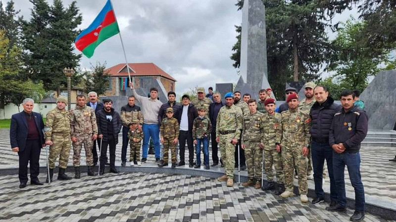 Cəlilabadda Zəfər Günü ilə bağlı Şəhidlər xiyabanı ziyarət olunub