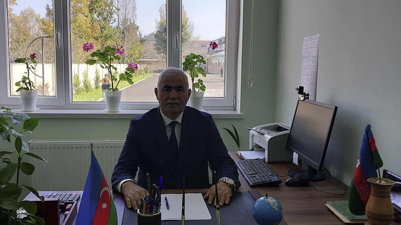 Lənkəranlı müəllimə “Əməkdar müəllim” statusu verilib