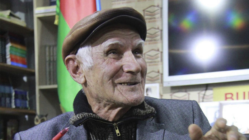 Kitablarının sayı-hesabı bilinməyən lerikli yazar kasıblıqdan evində qaz yandıra bilmir