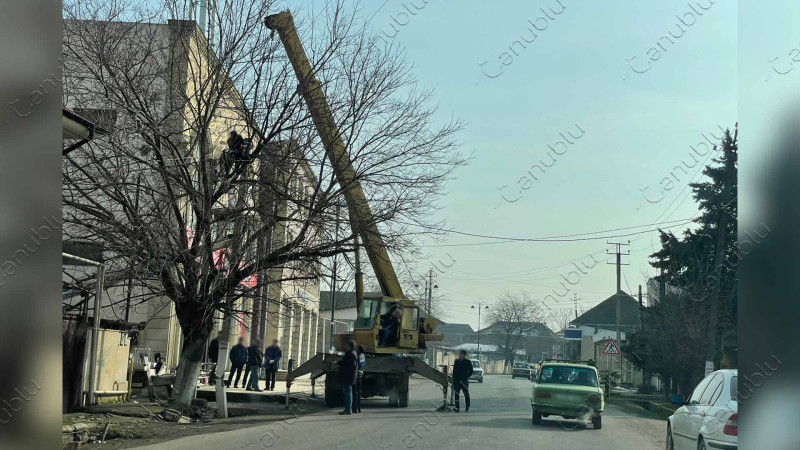 Lənkəranın mərkəzindəki qəzalı dirək yenilənir