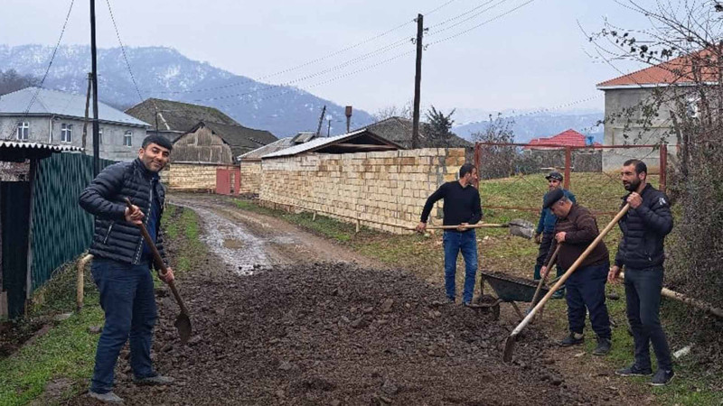 Masallı sakinləri öz kəndlərini abadlaşdırırlar