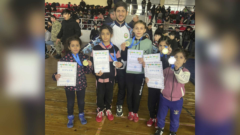 Astaralı güləşçilər Gəncə şəhər açıq birinciliyində uğur qazanıblar