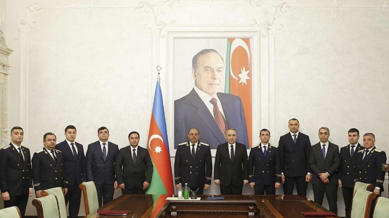 Baş prokuror hakim vəzifəsinə təyin edilmiş prokurorluq işçiləri ilə görüşüb