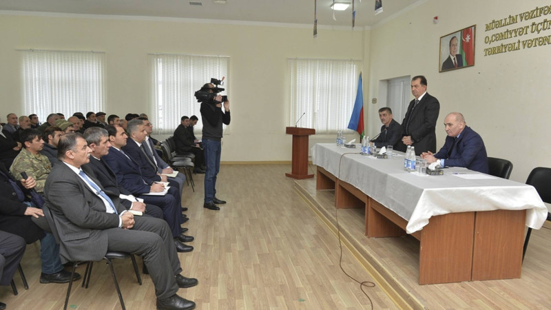 Lənkəranda sakinlərin qayğıları ilə maraqlanılıb