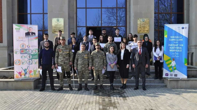 Masallıda “Heydər Əliyev və Azərbaycan gəncliyi” adlı dəyirmi masa keçirilib