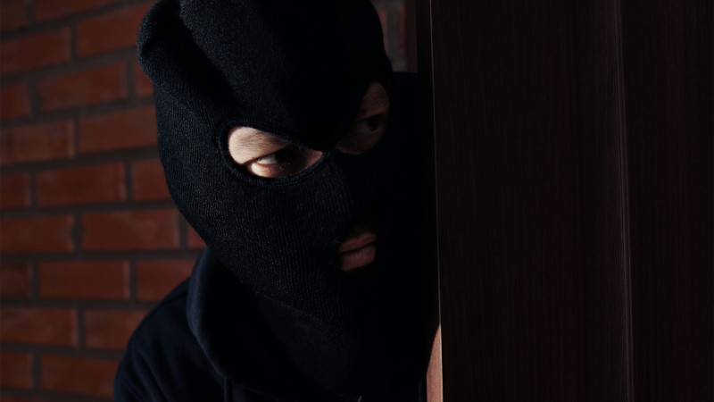 Masallıda evlərin birindən məişət əşyaları oğurlanıb