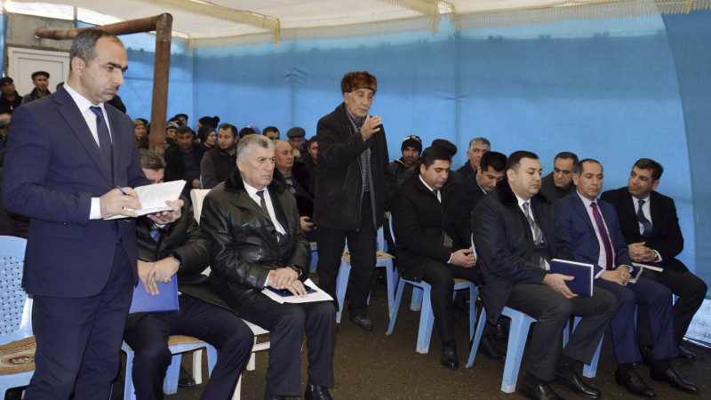 Masallı RİH başçısı Xırmandalı sakinləri ilə görüşüb