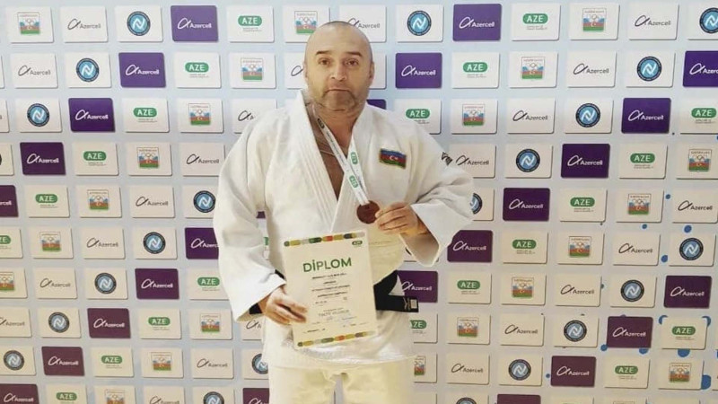 Lənkəranlı veteran cüdoçu Azərbaycan çempionatında qızıl medal qazanıb