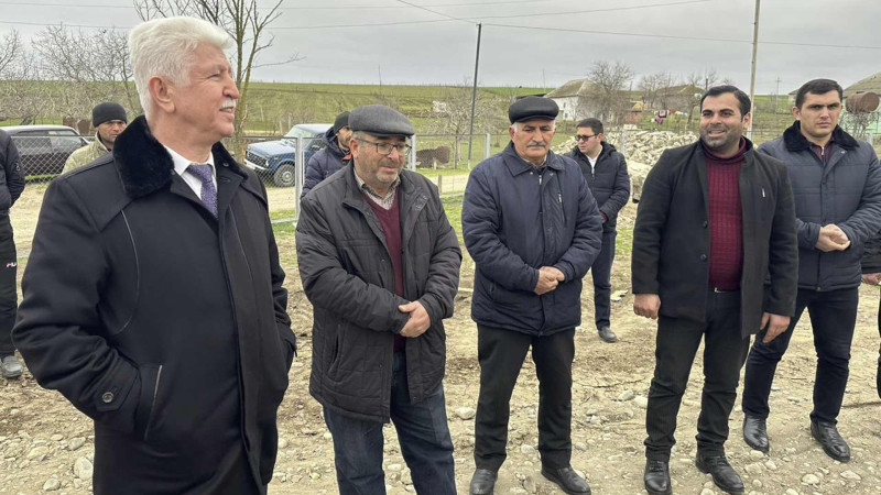 Rafiq Cəlilov Sarxanlı kənd sakinləri ilə görüşüb