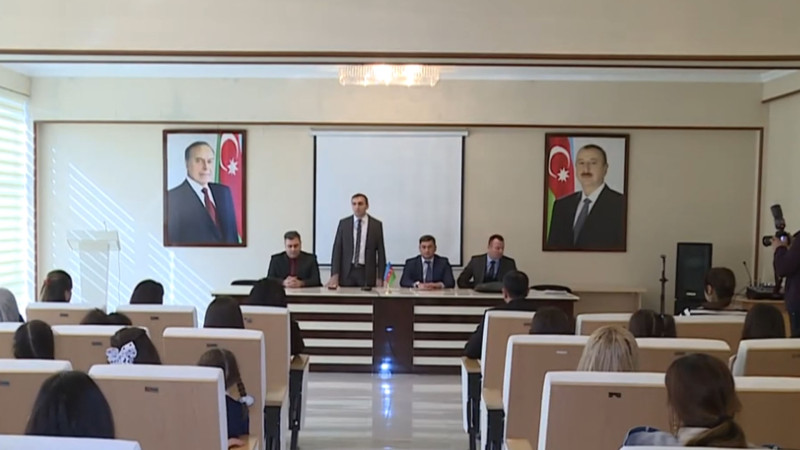 Lənkəranda Heydər Əliyevin anadan olmasının 100 illiyi münasibətilə rəsm sərgisi keçirilib
