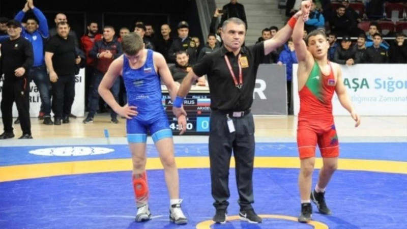 Ərçivanlı pəhləvan Bakıdan qızıl medalla dönür