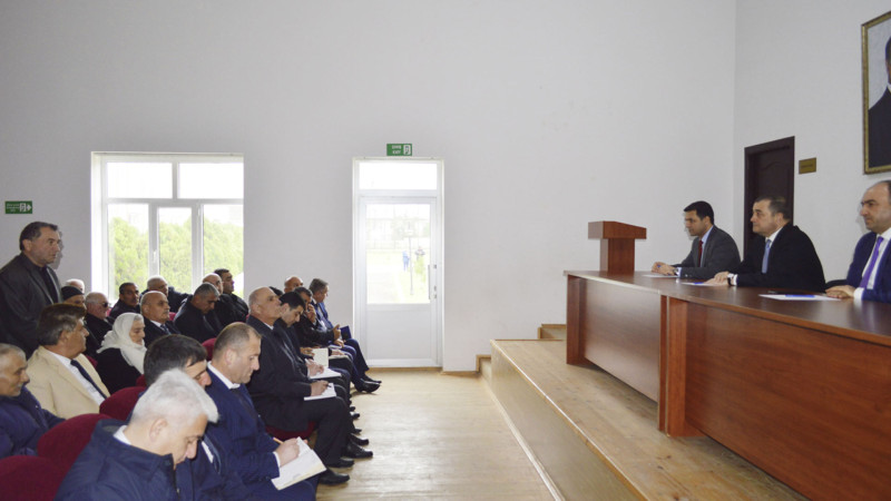 Qəzənfər Ağayev Kakalos kənd sakinləri ilə görüşüb