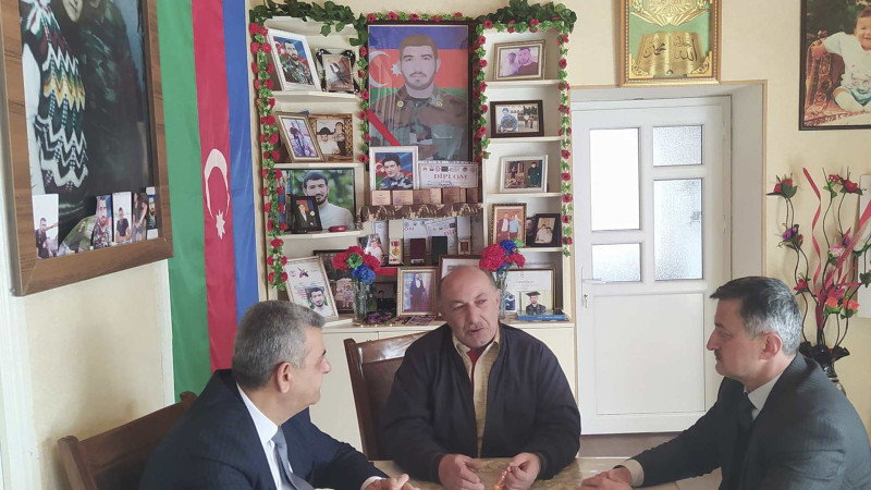 Lənkəranda şəhid Elşad Zeynallının ailəsi ziyarət edilib