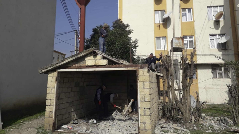 Masallıda qanunsuz tikililərin söküntüsü davam edir