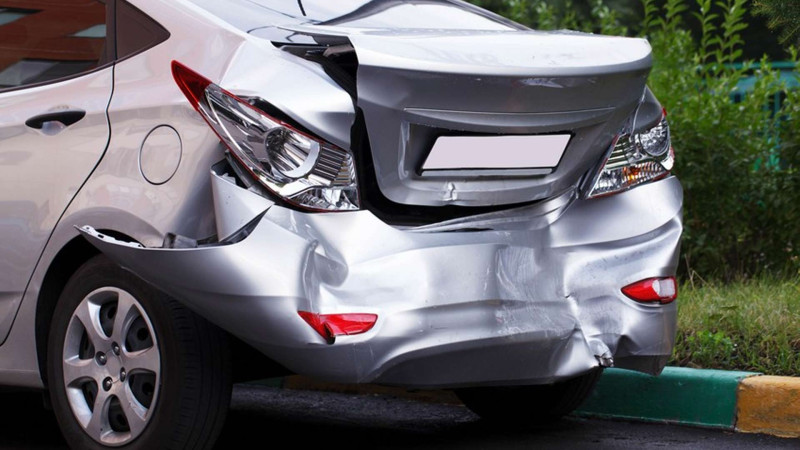 Ələt-Astara yolunda avtomobil aşıb: sürücü vəfat edib